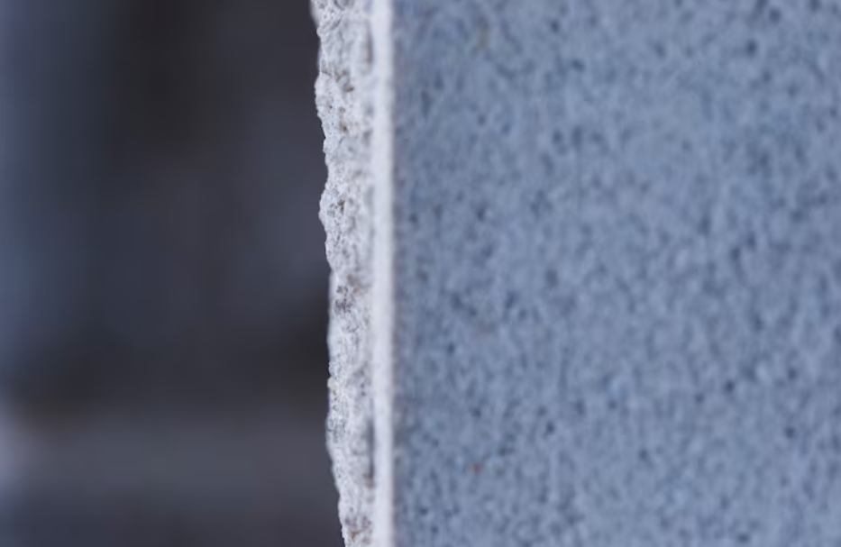 辦公室電費太高？用隔熱紙降溫又防炫光